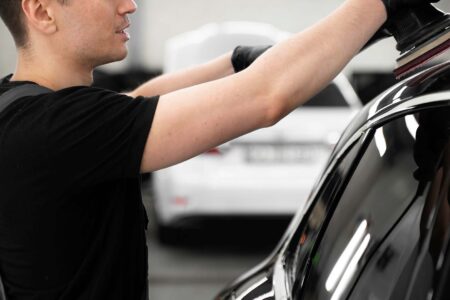 Insulfilm para Carros Proteção e Conforto para Você e Seu Veículo Insulfilm para Carros Proteção e Conforto para Você e Seu Veículo